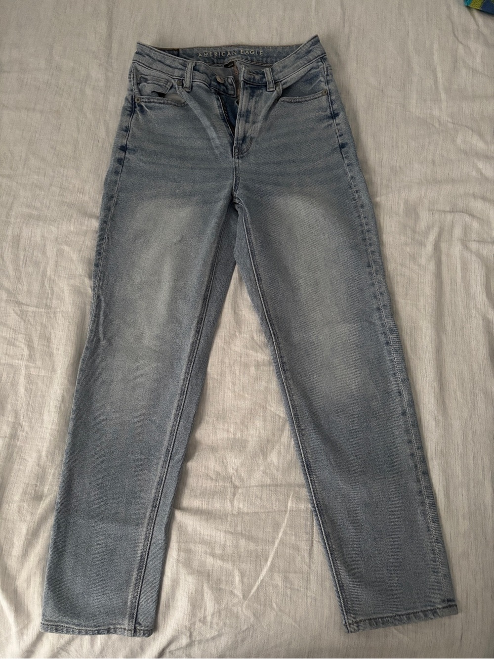 American Eagle Outfitters Straight Leg Jeans - Light Blue Wash